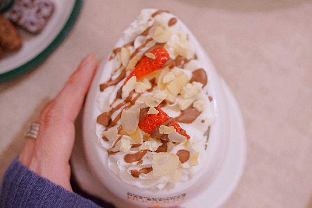 MAX BRENNER「ホワイトチョコレートストロベリーティー」