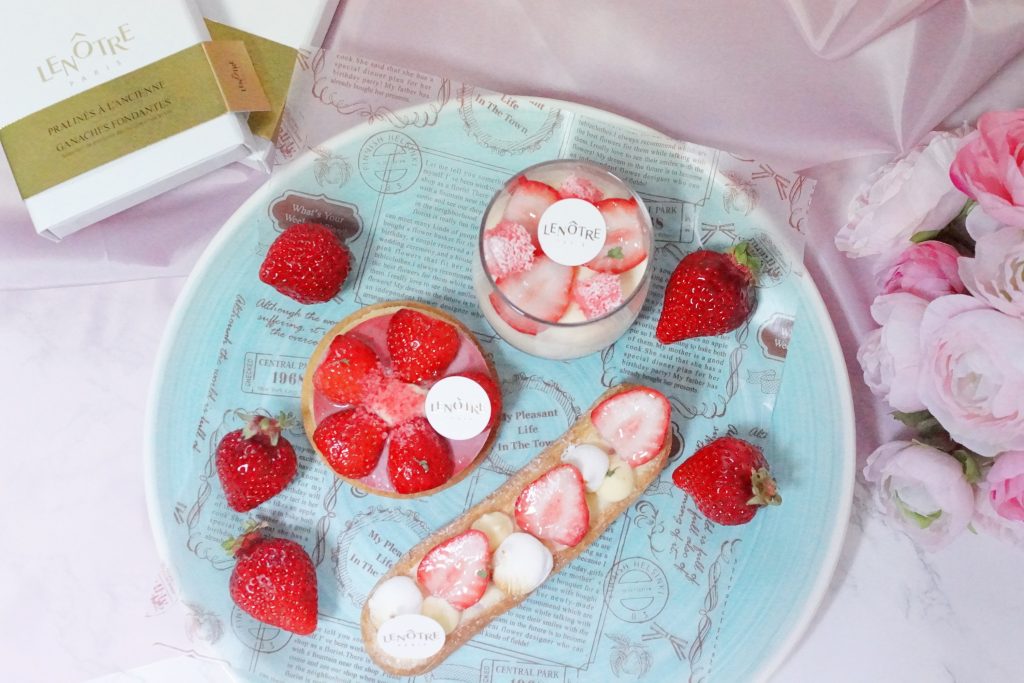 Eclair Gourmand Fraise（エクレール グルマン フレーズ）