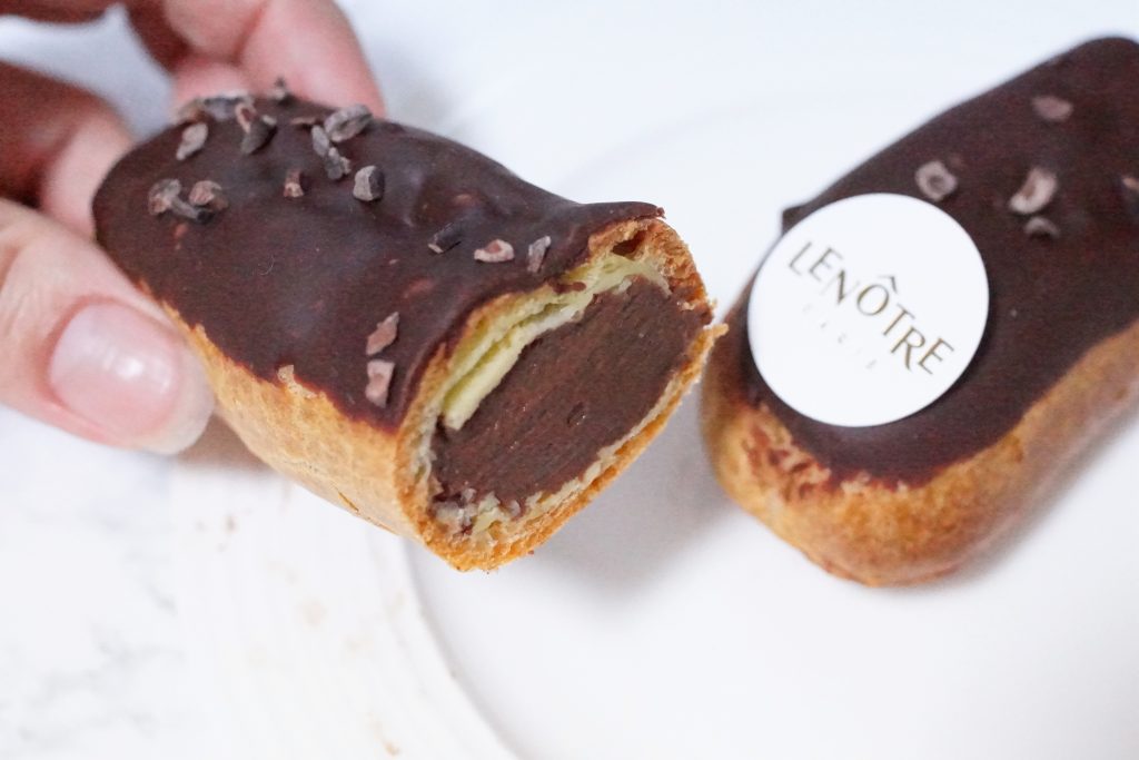 Eclair chocolat（エクレール・ショコラ）